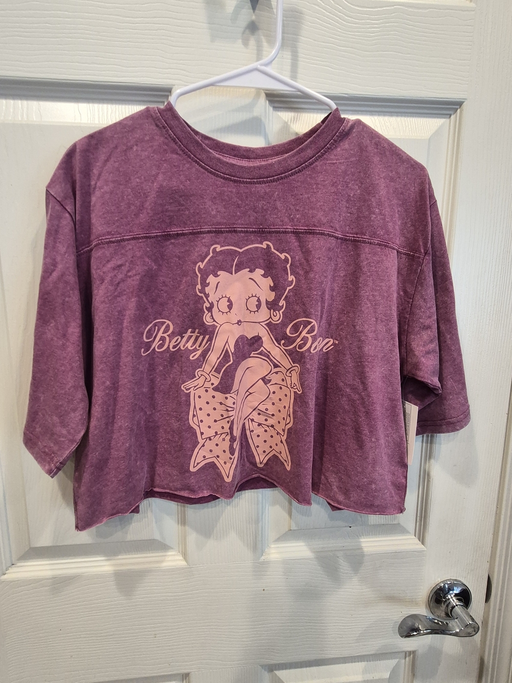 5/25 Betty Boop Cropped Tee - Purple